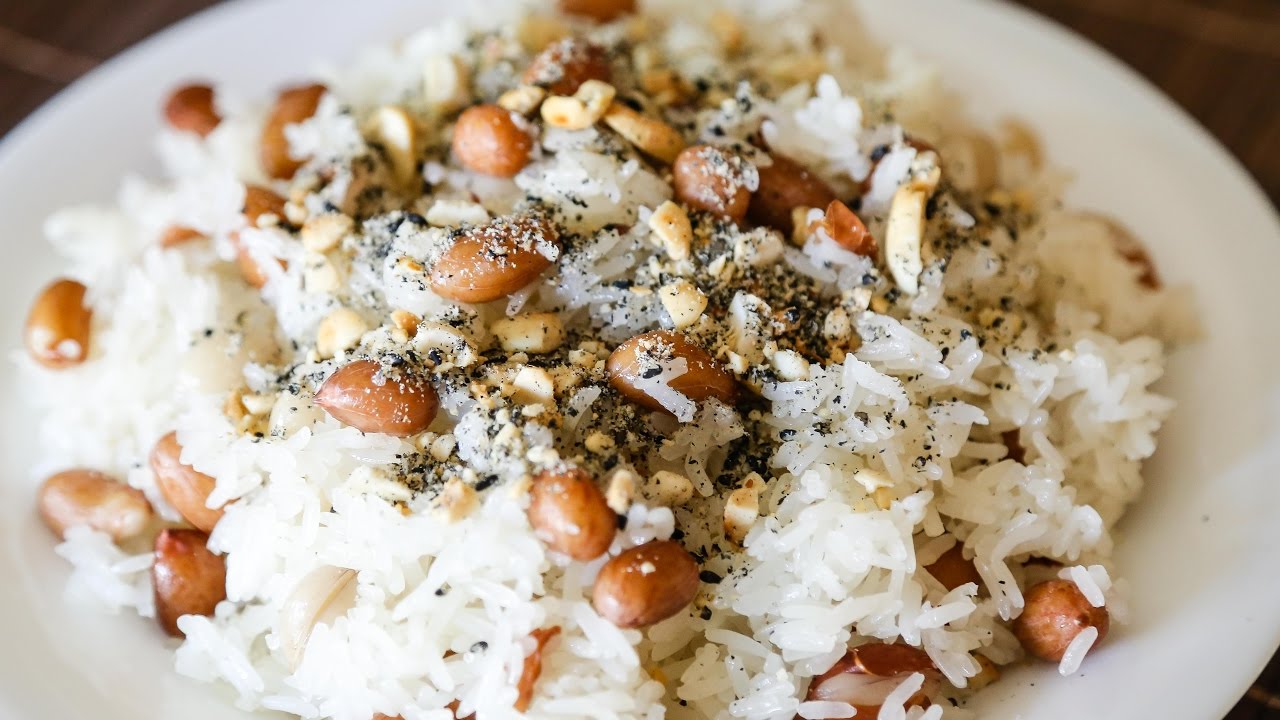 Рецепт: клейкий рис с арахисом (сой лак)
